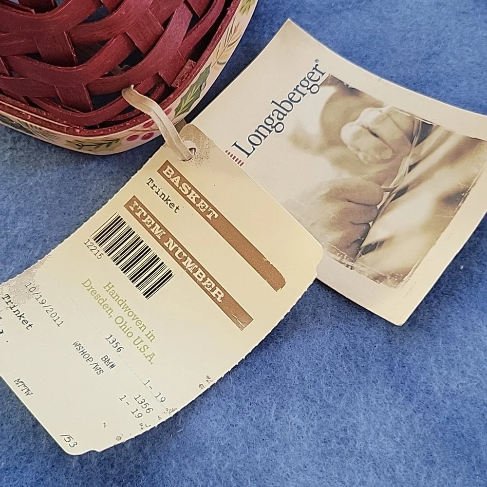 Longaberger 2011 Red Trinket Basket - Picture 5 of 7